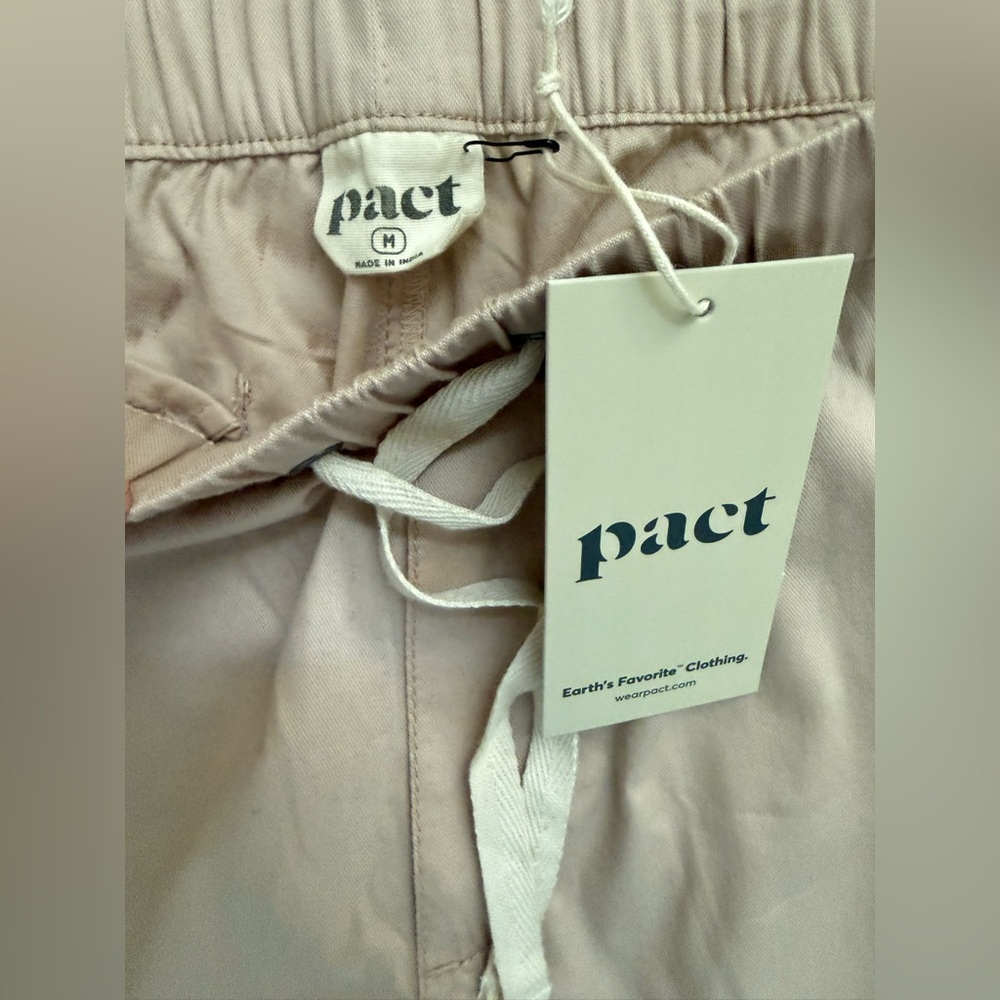 NWT Pact Organic Classic Twill Woven Crop Pant Oat Medium - Picture 3 of 7